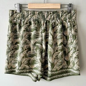 Max Studio Olive Leaf Print High Waist Pull-On Shorts-M-Resortwear-Vacation